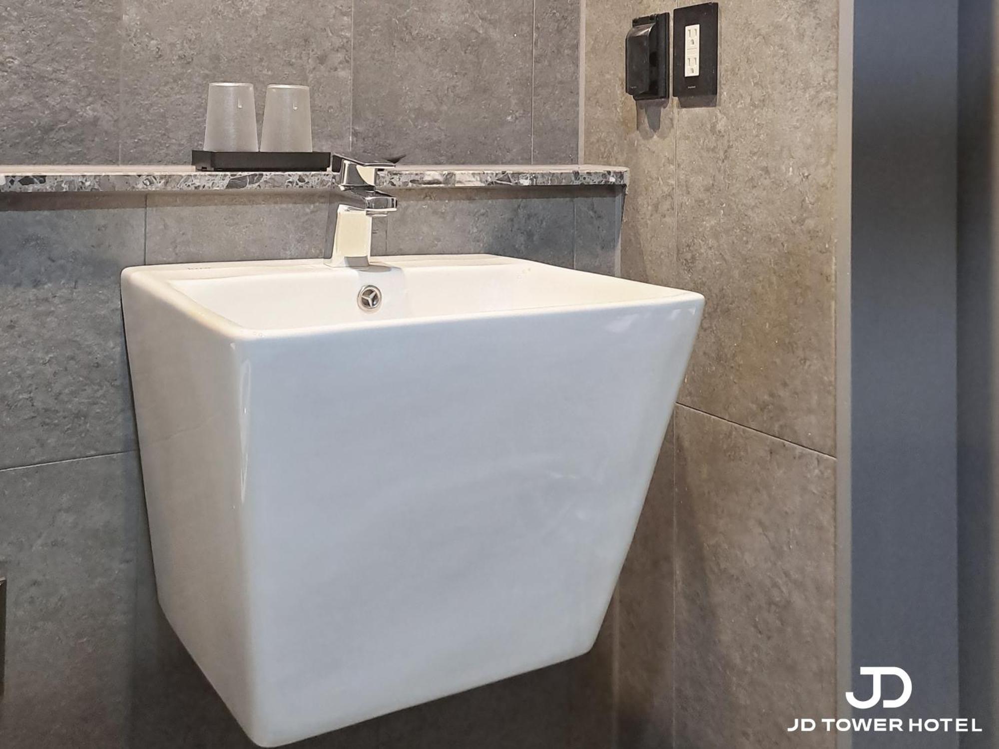 Jd Tower Hotel Сеул Екстериор снимка
