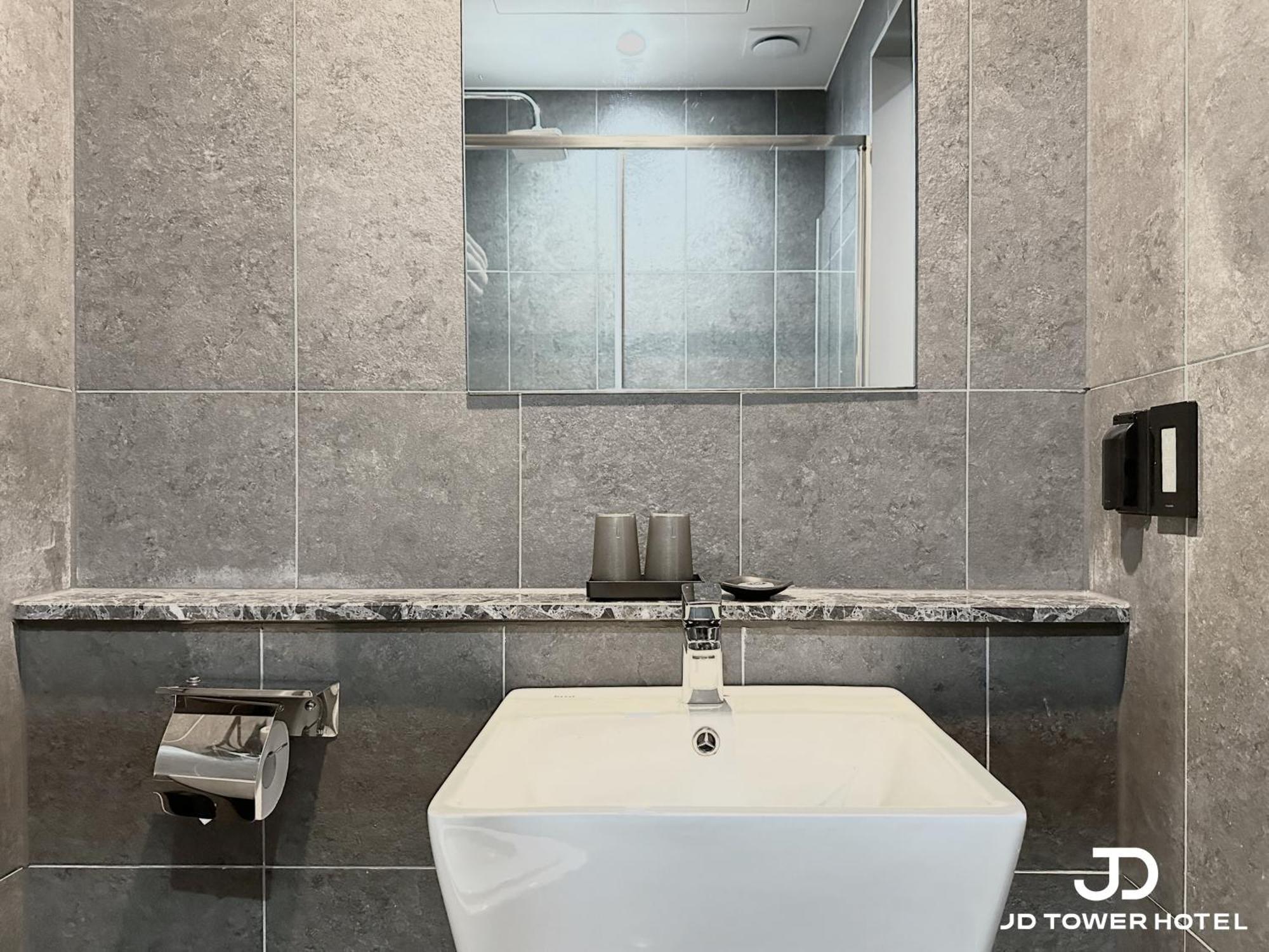Jd Tower Hotel Сеул Екстериор снимка