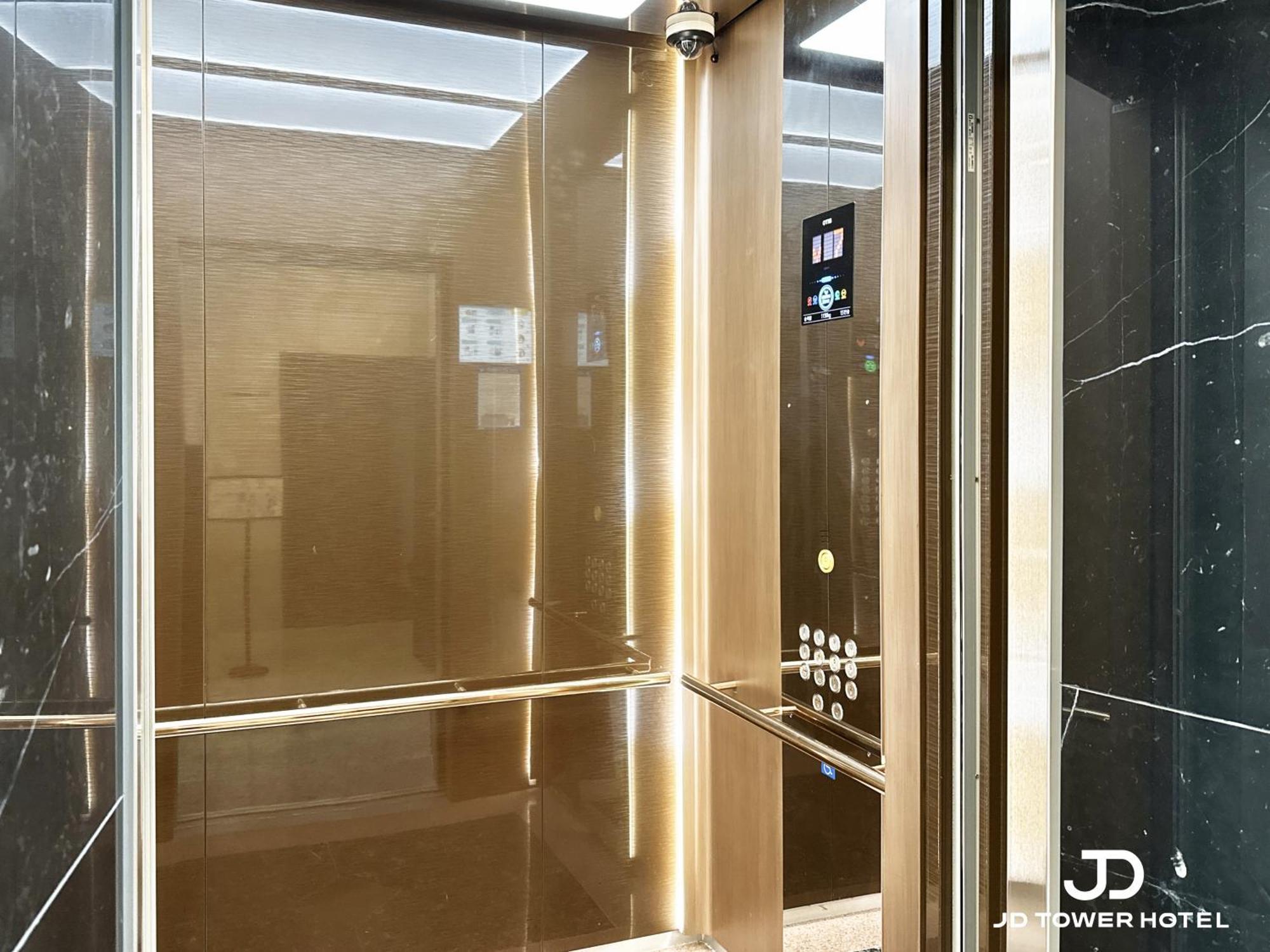 Jd Tower Hotel Сеул Екстериор снимка